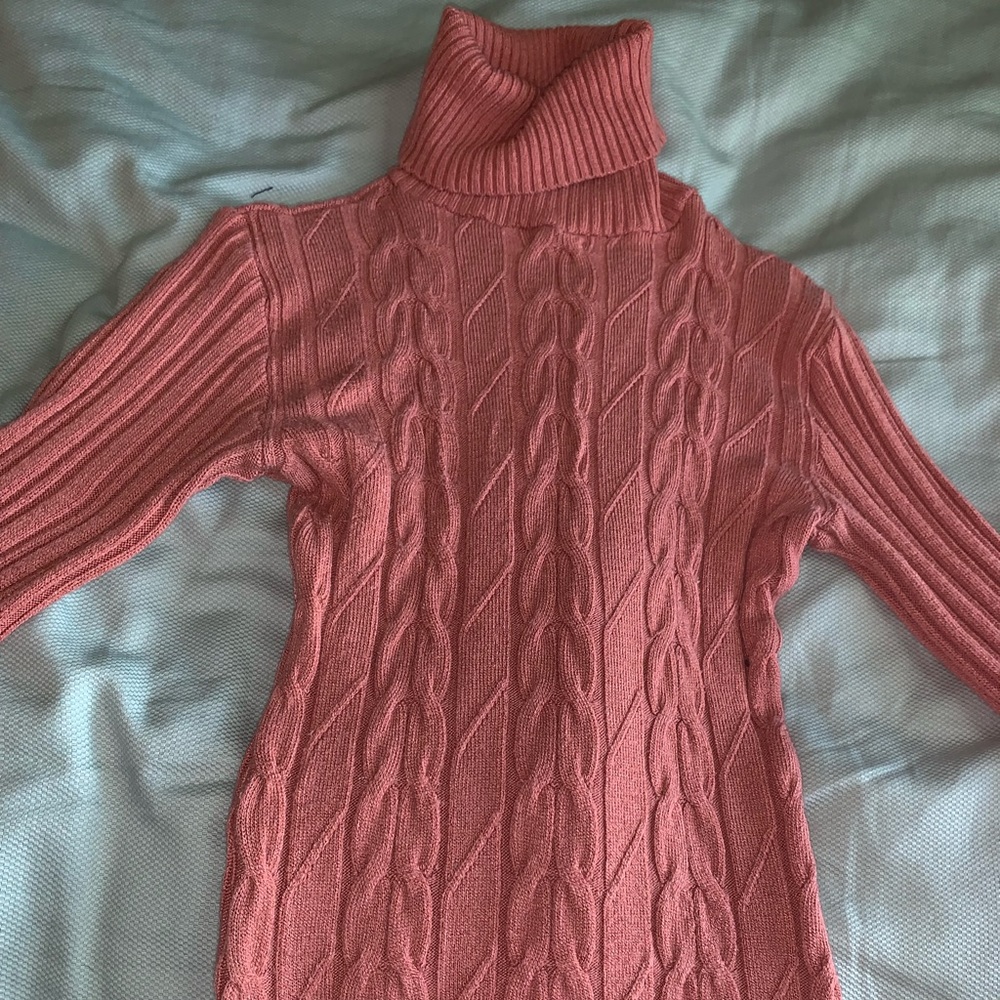 Long sleeve turtleneck sweater